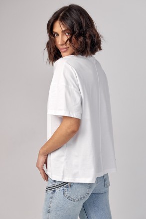 Женская футболка oversize - это идеальный выбор для создания стильного и уютного. . фото 3