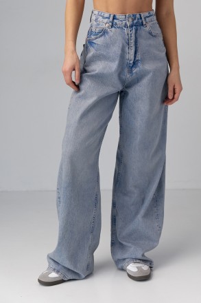 Эти широкие джинсы - идеальное сочетание стиля и практичности. Свободный крой и . . фото 2