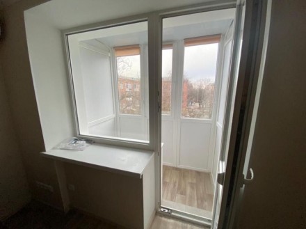 Продам 2 кім. квартиру р-н 5/5 
- санвузол суміжний 
- індивідуальне електро опа. . фото 3