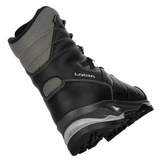 LOWA Yukon Ice II GTX – чоловічі зимові черевики середньої жорсткості для трекін. . фото 5