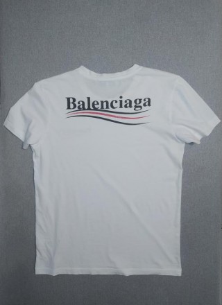 Дівчатка, продам фірмову якісну футболку з різнокольоровим принтом від Balenciag. . фото 4