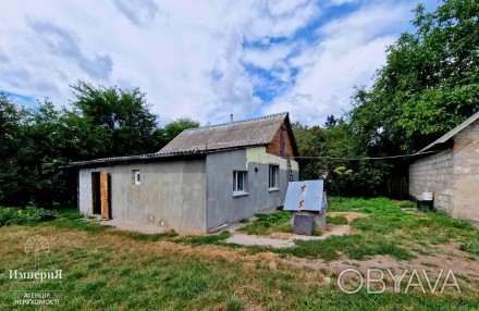 Продам кирпичный дом со свежим ремонтом в Кривошеинцах.
