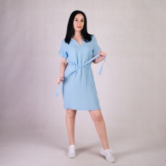 Платье женское летнее свободное голубое миди муслин с поясом однотонное 44-54р.
. . фото 3