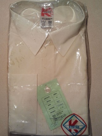 В коллекцию !!!
Новая мужская рубашка с коротким рукавом.
Размер ворота - 48.
. . фото 7