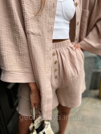 
Летний костюм из муслина шорты с рубашкой свободного кроя
Параметры размеров:
S. . фото 4