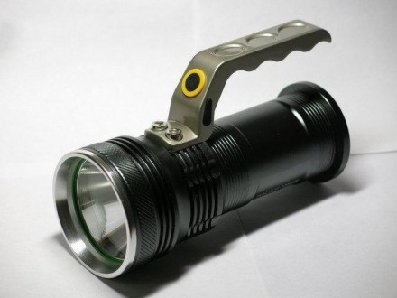 Корпус фонарика Police BL-T801-9 выполнен из анодированного алюминия (благодаря . . фото 3