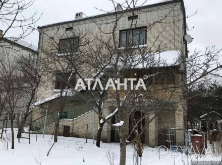 дом, 560 кв. м