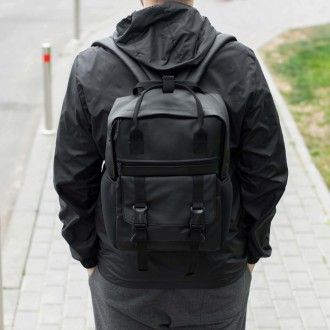 Городской сумка-рюкзак URBAN из эко кожи с 9 отделениями и отсеком под ноутбук 1. . фото 5