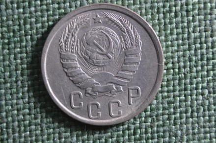 Монета 15 копеек 1942 года. Погодовка СССР. UNC, штемпельный блеск. . фото 2