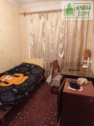  
Продається 3 кімнатна квартира на Балашівці 
- 1 поверх 2 поверхового цегляног. . фото 5