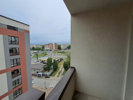 Продаж 1км квартири в ЖК Варшавський мікрорайон, Східний масив. Будинок цегляний. . фото 3