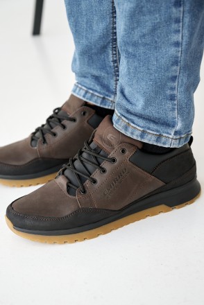Чоловічі кросівки шкіряні весняно-осінні коричневі-черные Emirro 95
40 - 26,5 см. . фото 6