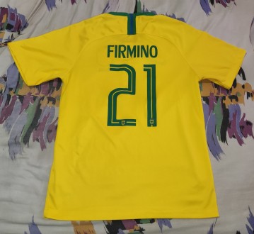 Футболка Brazil National Team, Firmino, размер-S, длина-67см, под мышками-48см, . . фото 4
