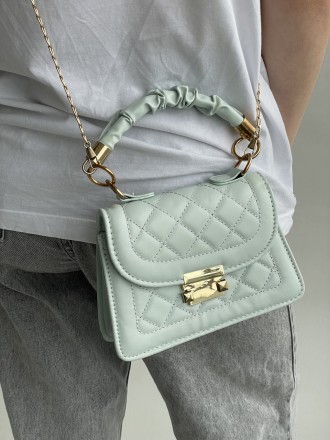 
ВИДЕООБЗОР
Женская классическая маленькая сумочка
Женская сумочка кросс-боди на. . фото 2
