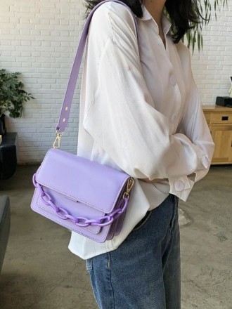 
Женская классическая сумочка на три отделения
Сумочка женская хорошего качества. . фото 4