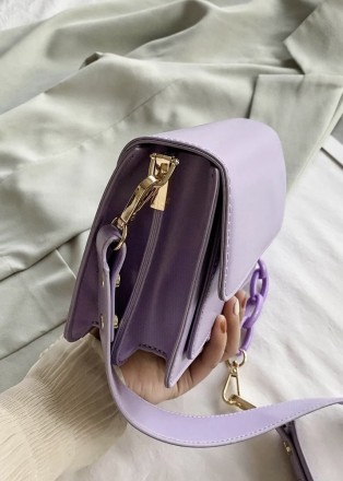 
Женская классическая сумочка на три отделения
Сумочка женская хорошего качества. . фото 6