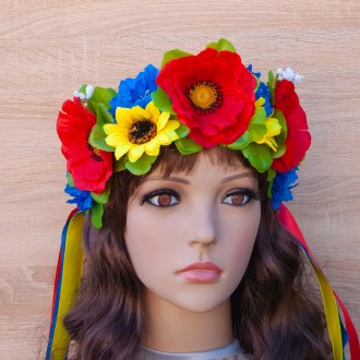 З квітковою окрасою на голову Український вінок Марічка з волошками легко можна . . фото 5