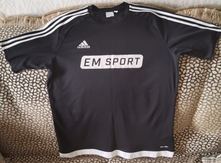 Футбольна форма (футболка, шорти і гетри) adidas. Розмір L. Івано-Франківськ. фото 1 Футбольна форма (футболка, шорти і гетри) adidas. Розмір L. Івано-Франківськ. фото 1