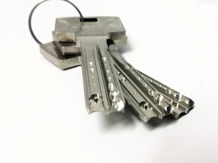 Цилиндр для замка Abus Bravus 3000 MX ключ/ключ 
 
 Максимальная безопасность c . . фото 10