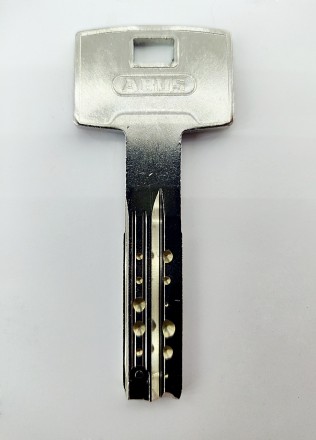 Сердцевина для замка Abus Compact M12R ключ/ключ 
 
ABUS M12R – это высококачест. . фото 9