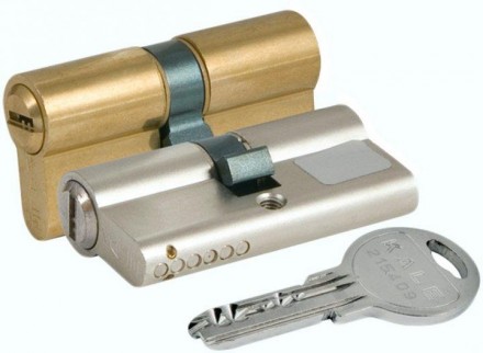 Цилиндровый механизм Kale 164 SNC 80 мм 35/10/35 ключ/ключ латунь 
 
Корпус KALE. . фото 6