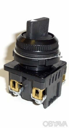 Переключатели управления серии ПЕ применяются на подвижных и неподвижных частях . . фото 1