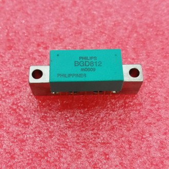 
	
	
	BGD812; 860 Mhz, 18.5 DB Gain Power Doubler Amplifier;; Package: SOT115J
	. . фото 2