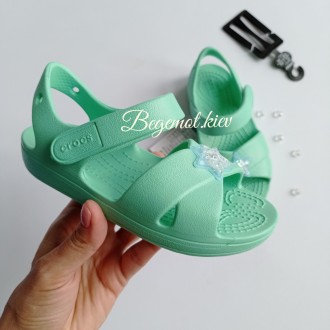 Сандалии на девочку Cross-Strap Classic Cross-Strap Charm Sandal Мята 25. Киев. фото 1 Сандалии на девочку Cross-Strap Classic Cross-Strap Charm Sandal Мята 25. Киев. фото 1