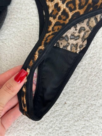 Эротический женский сексуальный комплект леопардового нижнего белья с поясом
Нов. . фото 11