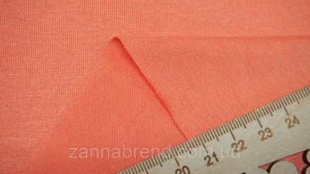  Ткань вискоза однотонная цвет персиковый - мягкая, нежная, скользящая, струящая. . фото 3