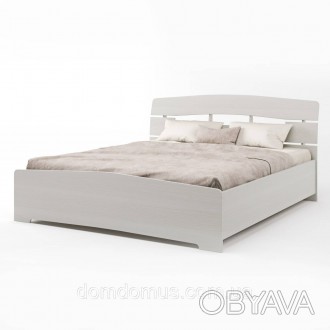 Двуспальная кровать с основанием под матрас изготовлена из красивого, современно. . фото 1