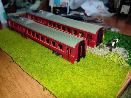 Дизель поезд ДР1а красно- коричневый RVR, лобовые стекла вставлены,фонари сделан. . фото 7