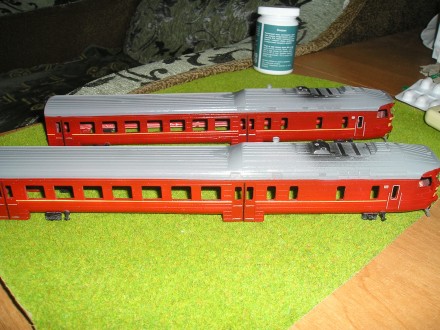 Дизель поезд ДР1а красно- коричневый RVR, лобовые стекла вставлены,фонари сделан. . фото 6