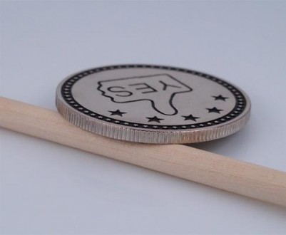Монета сувенирная "YES NO"(цвет - серебро). Диаметр монеты 4,00 см., толщина 0,2. . фото 4