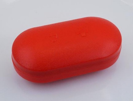 Бокс для таблеток червоний (на 6 відсіків). Довжина: 10,00 см., ширина 5,00 см.,. . фото 4