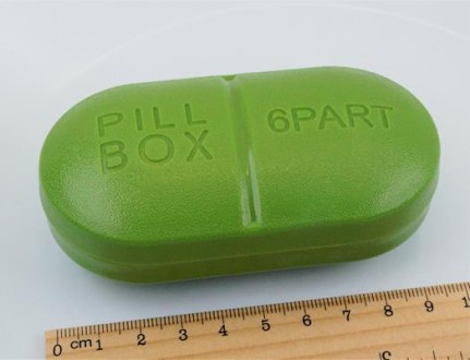 Бокс для таблеток зелений (на 6 відсіків). Довжина: 10,00 см., ширина 5,00 см., . . фото 2