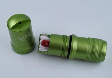 Брелок-капсула контейнер для хранения. Металл алюминий (цвет-зеленый, матовый). . . фото 5