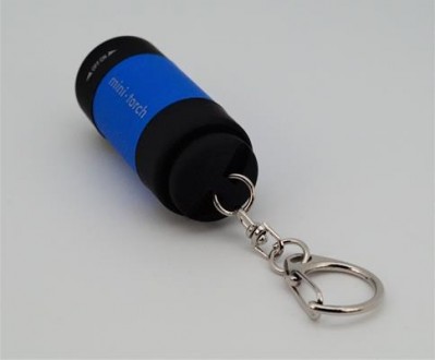 Светодиодный фонарик-брелок с usb зарядкой (синий). Включается поворотом передне. . фото 5