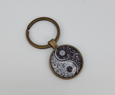 Брелок для ключів "Інь-Янь". Метал, скло, колір — бронза, розміри: довжина загал. . фото 2