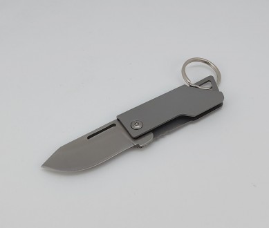 Брелок-нож на ключи (цвет - серебро, материал - металл). Длина общая в сложенном. . фото 7
