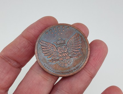 Монета "Помни о смерти". Диаметр монеты 3,80 см., толщина 0,24 см., вес 22.65 гр. . фото 3