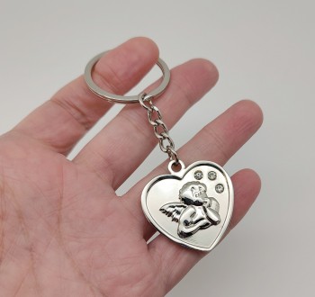 Брелок для ключей "Сердце с Ангелом". Металл, размеры: общая длина брелка 9,70 с. . фото 2