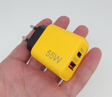 
55W Зарядное устройство с USB и type-C для телефона с быстрой зарядкой PD 30W. . . фото 2