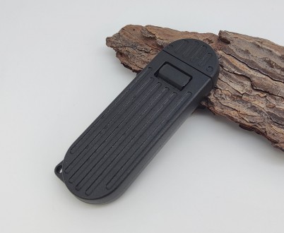 Брелок-нож на ключи, пластик/металл (черный). Длина общая в сложенном состоянии . . фото 7