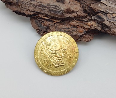 Монета сувенирная "Сатана" цвет - золото. Диаметр монеты 2,15 см., толщина 0,13 . . фото 2
