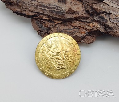 Монета сувенирная "Сатана" цвет - золото. Диаметр монеты 2,15 см., толщина 0,13 . . фото 1