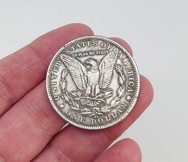 Монета сувенирная "Жених и невеста" цвет - античное серебро. Диаметр монеты 3,80. . фото 4