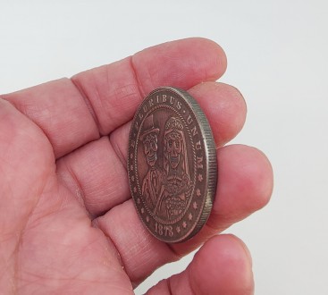 Монета сувенирная "Жених и невеста" цвет - античное серебро. Диаметр монеты 3,80. . фото 5