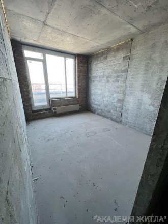Пропоную 4-кімнатну квартиру без ремонту площею 123 м² в новому ЖК "Варшавський . Виноградарь. фото 6