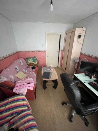 Продаётся двухкомнатная квартира в спальном Киевском районе. Раздельные комнаты.. Киевский. фото 6